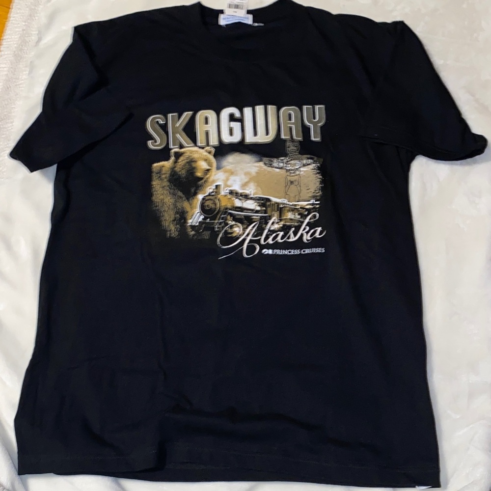 Skagway Alaska Graphic Tee - Black